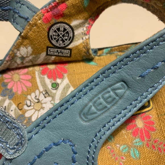 Keen Closed Toe Sandals - Picture 6 of 6